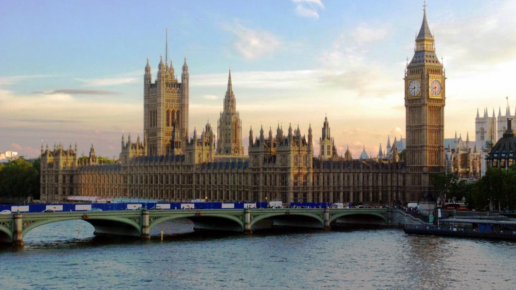 Parliament_at_Sunset.JPG